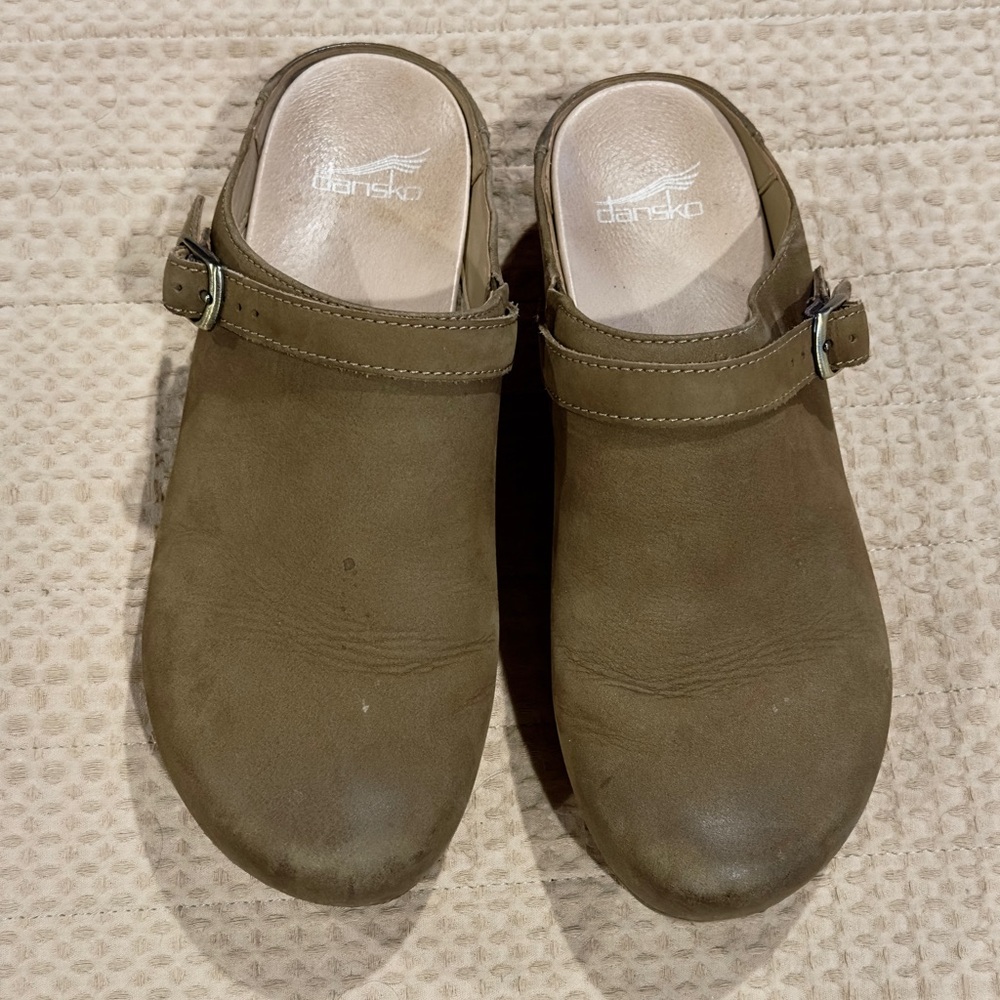 Dansko Mushroom Brown Leather Clogs